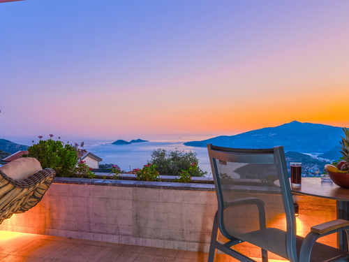  gece  -  Kasım
  | Kalkan Kördere’de Deniz Manzaralı Balayı Villası | Jakuzili, Hamamlı ve Isıtmalı Havuzlu